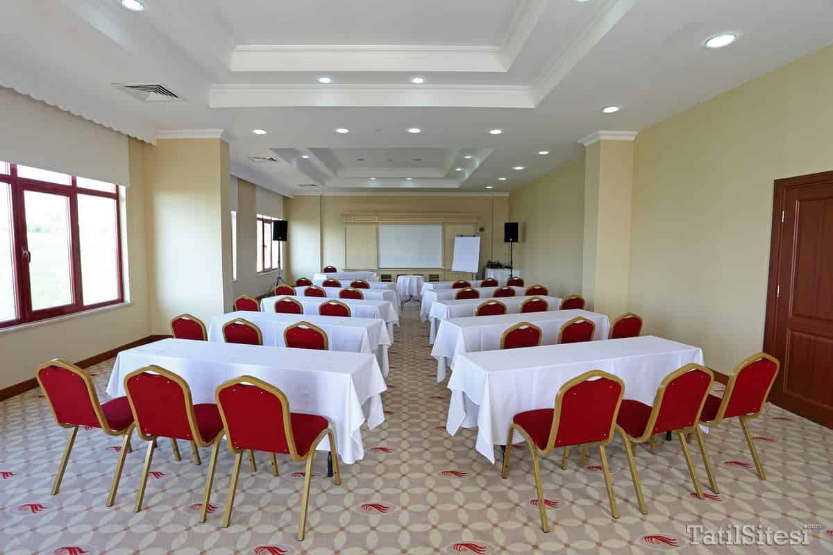 Eser Diamond Hotel & Convention Center